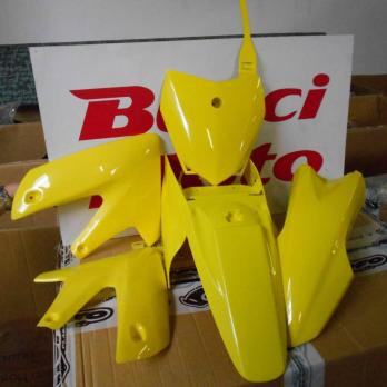 Комплект пластика Buccimoto BR1F6 чёрный