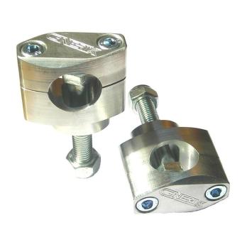 Крепление руля 28мм / Болты 12мм / Серебристое