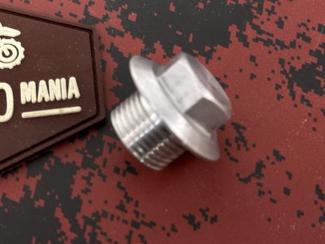 Болт переднего колеса Китай (без защиты тормозного диска, стандартный)