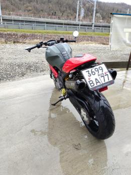 Ducati monster 796 abs