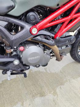 Ducati monster 796 abs