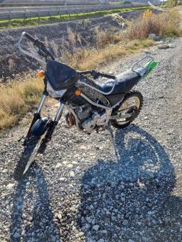 Yamaha XG250 Tricker
