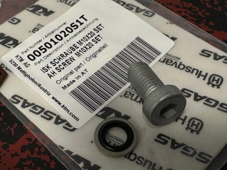 AH SCREW M10X20 SET 00501020S1T