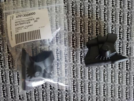 Пыльник рычага переднего тормоза КТМ SX65 04-10 / SX85 04-12 OEM 47013004000