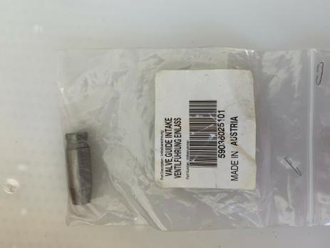 Направляющая впускного клапана KTM 400-540 00-07