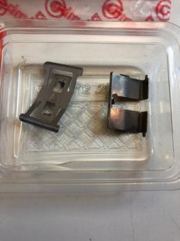 Прижимные пластины задних колодок KTM SX/SX-F; EXC/EXC-F 04-21 / Husqvarna TC/FC 14-21; TE/FE 14-17